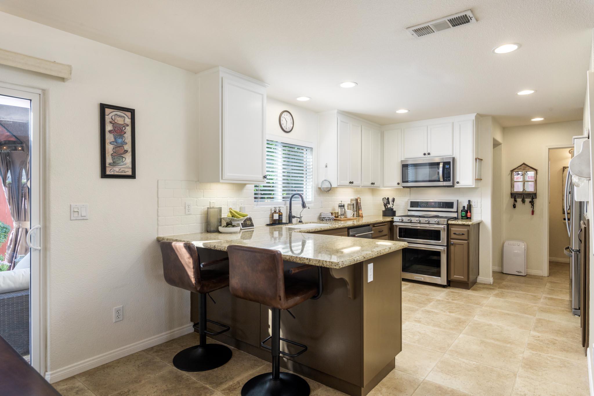 66 Valley Station Circle