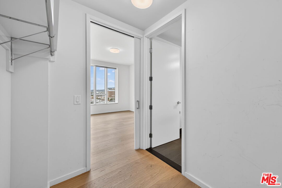 889 Francisco St Unit: 1806