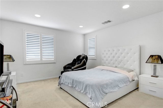 27 Linden