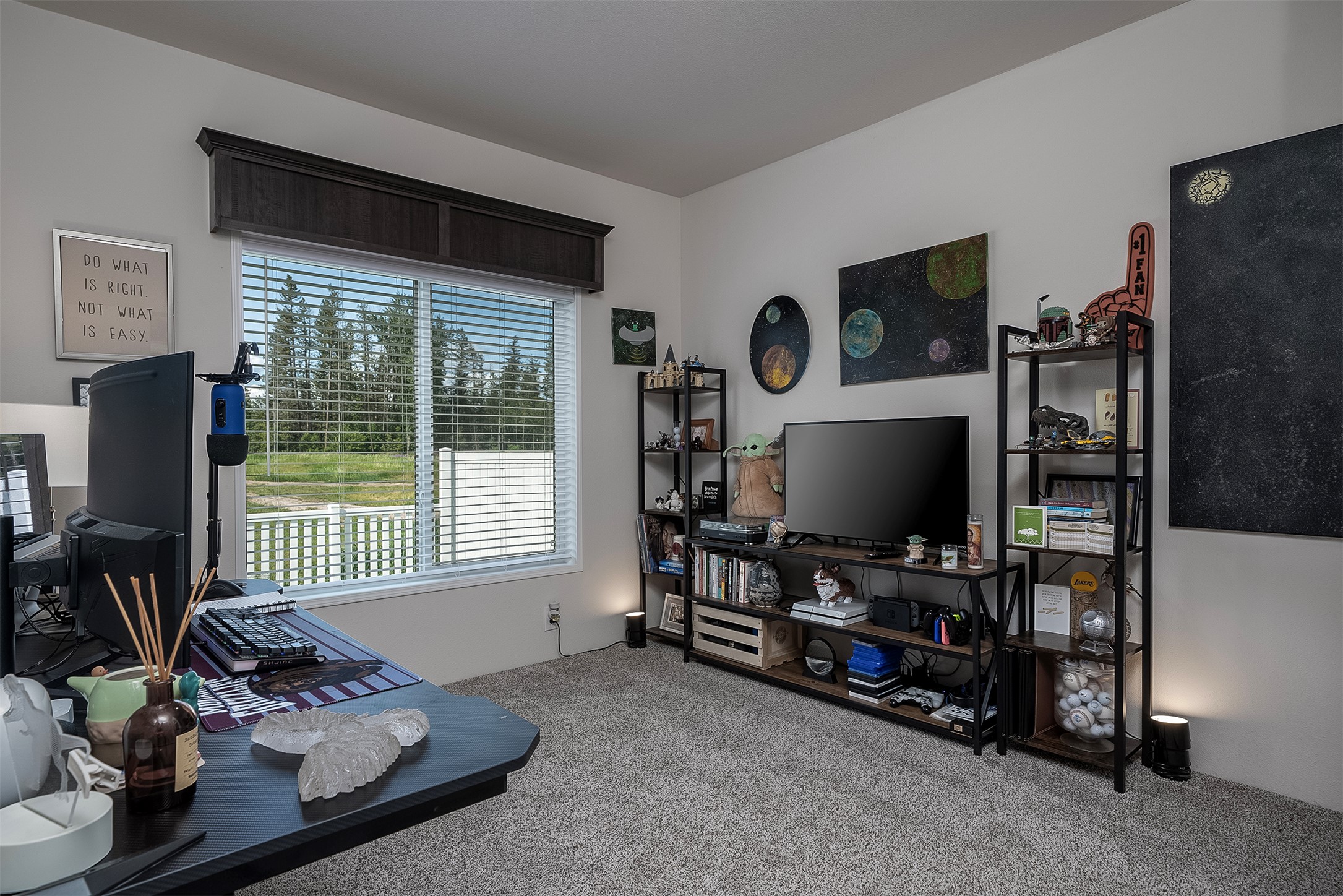 142 Otter Place