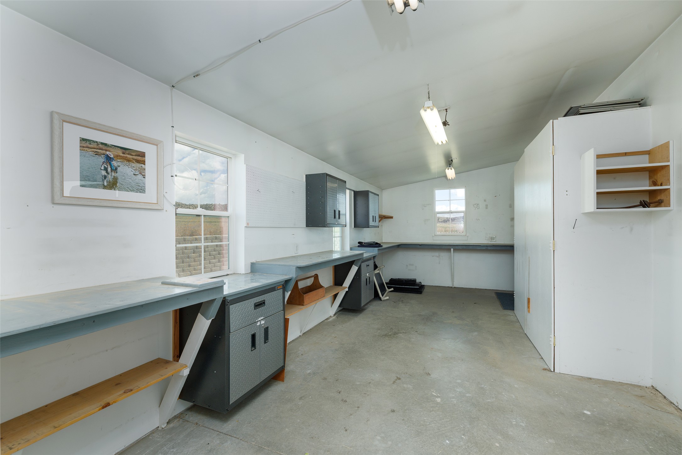 10 Hidden Ridge Road