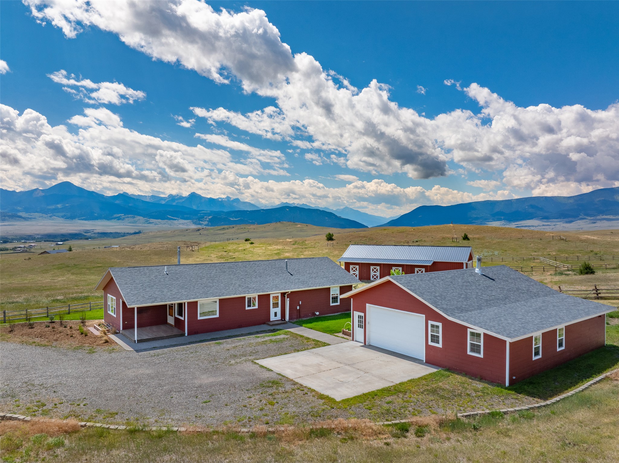 10 Hidden Ridge Road