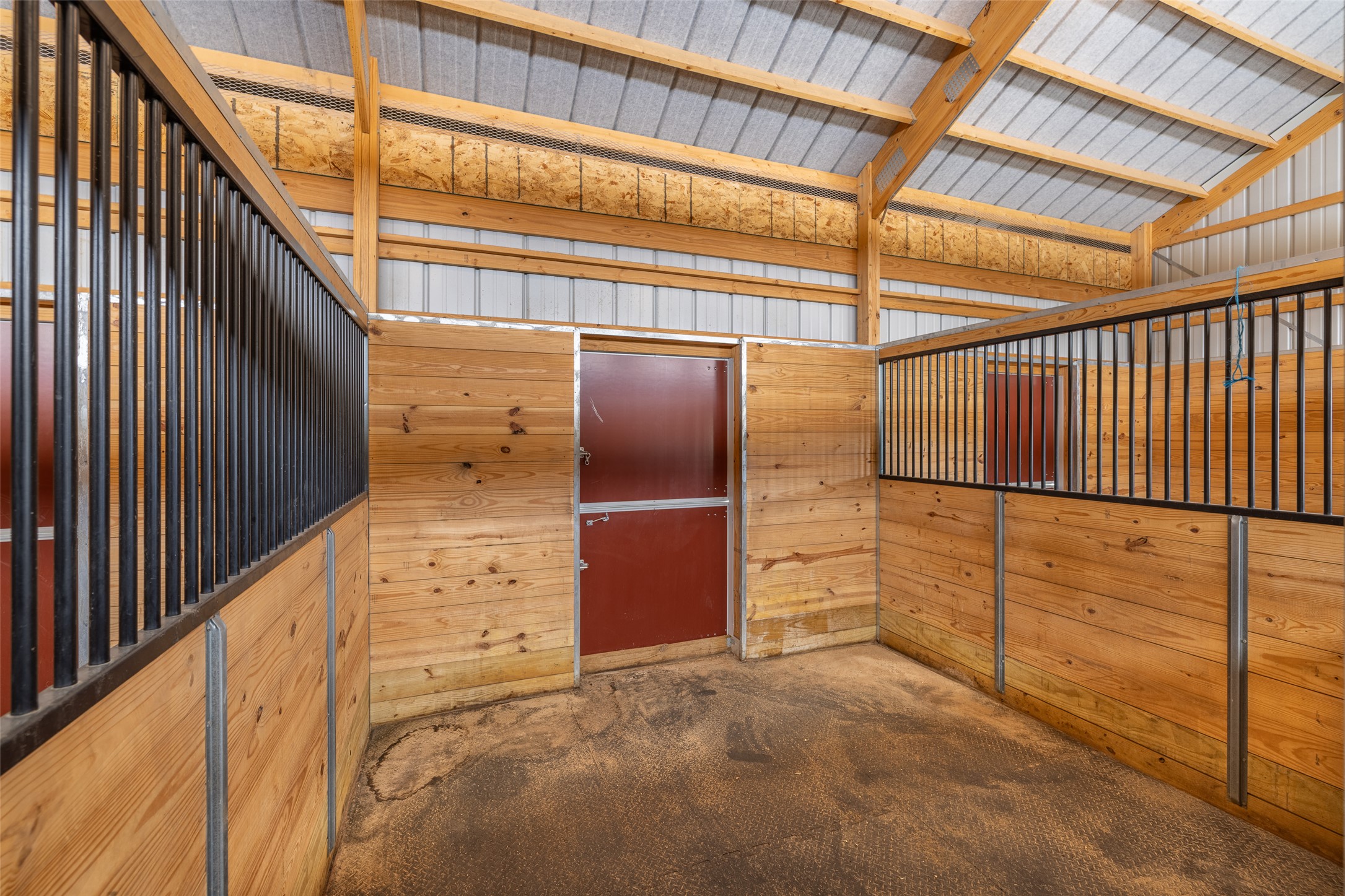 10 Hidden Ridge Road