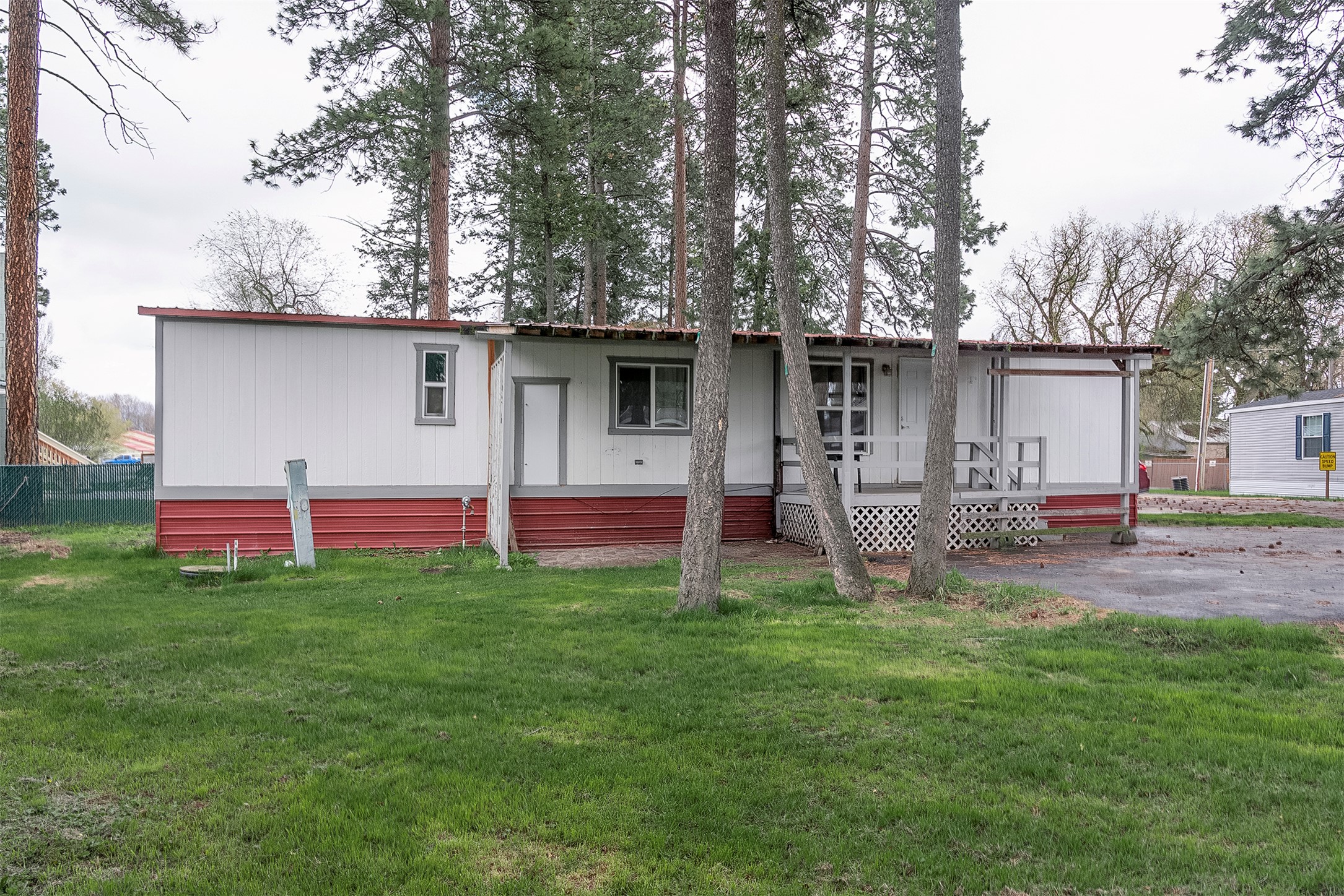5 Ridgewood Drive