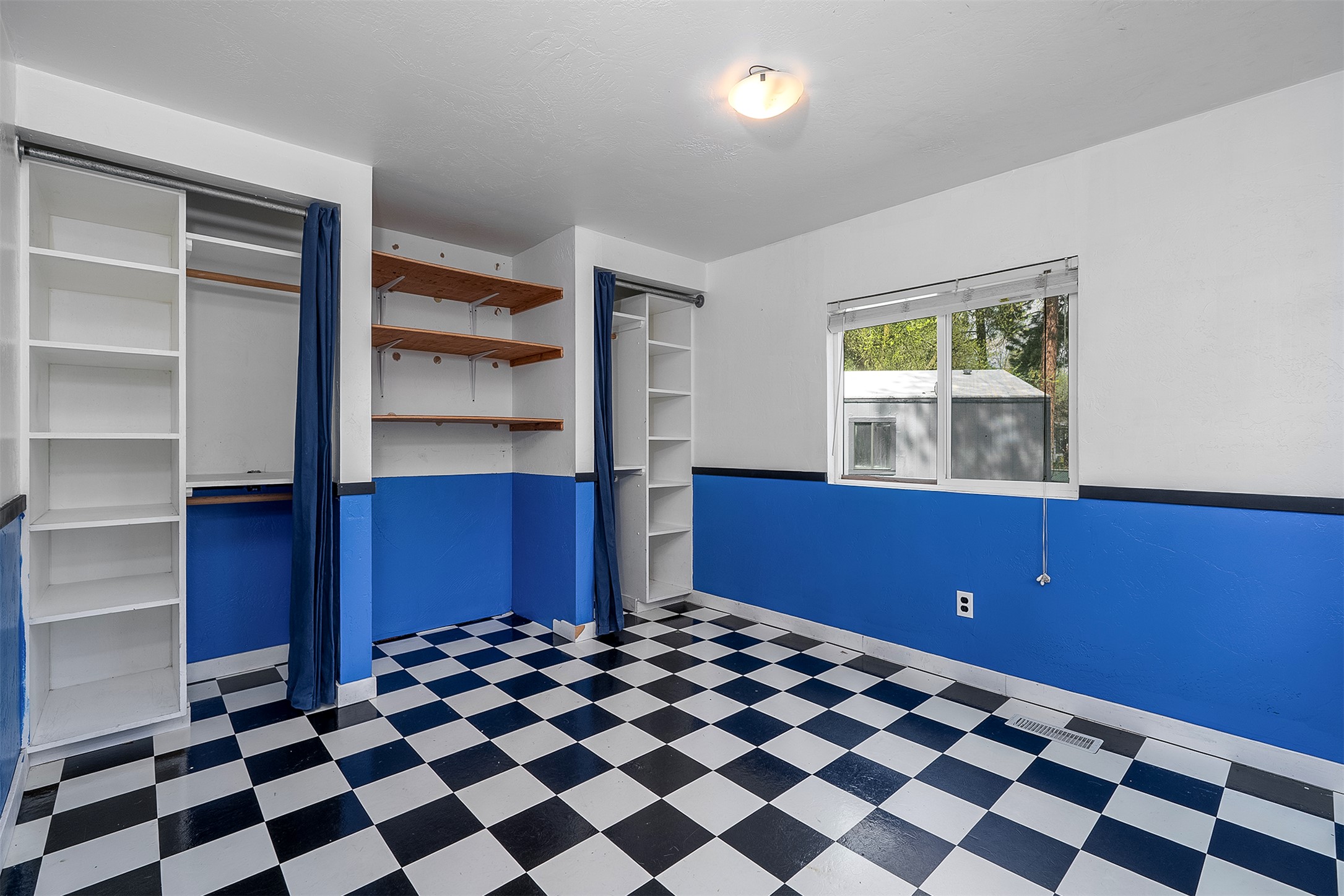 5 Ridgewood Drive