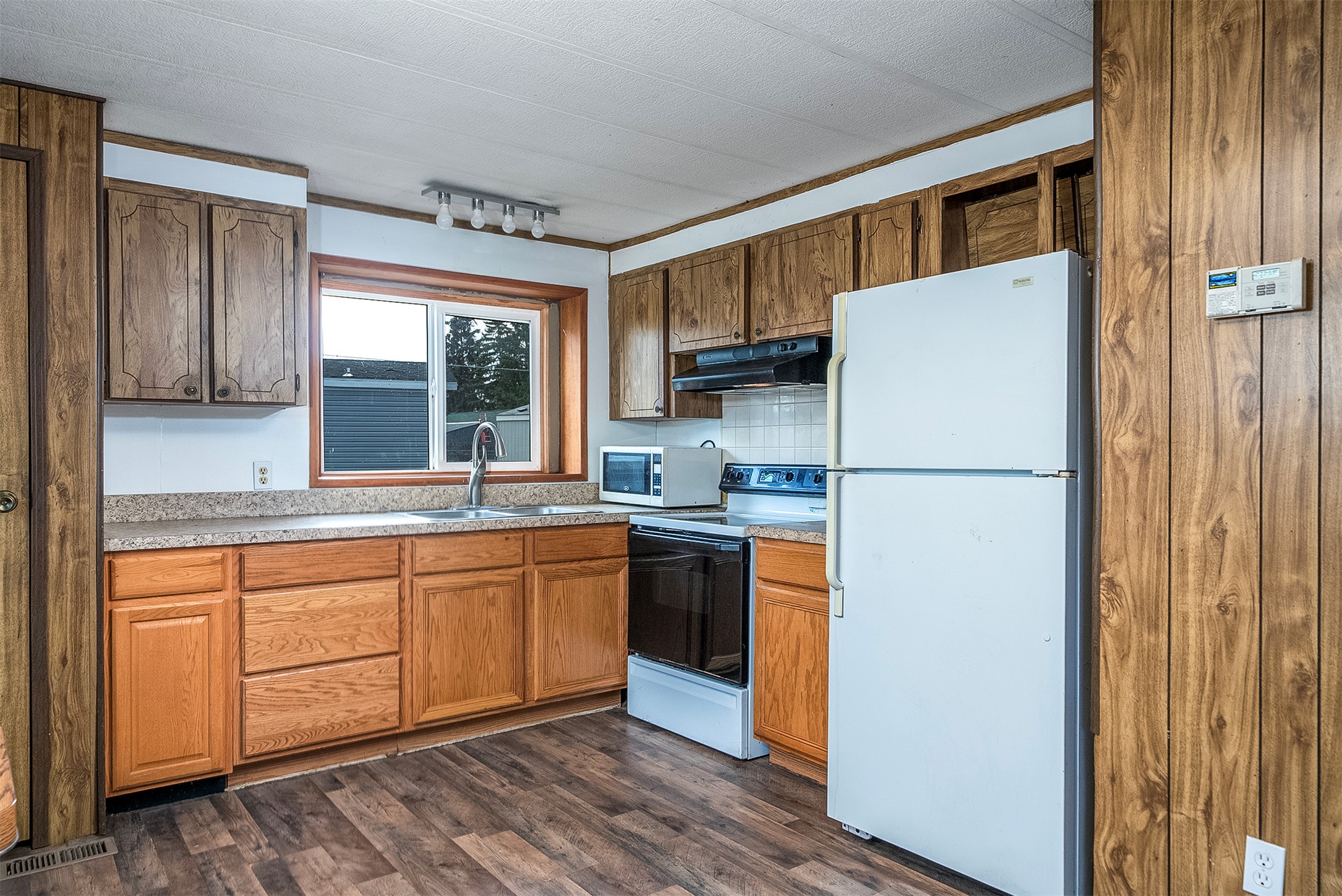 5 Ridgewood Drive