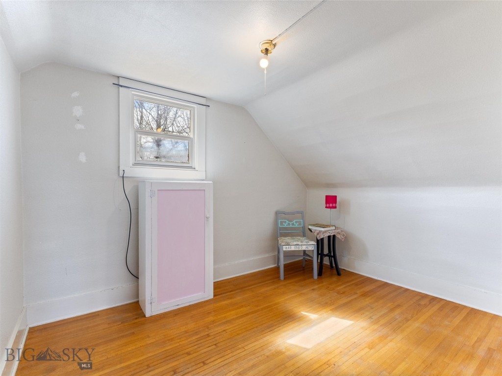 414 S 2nd Street