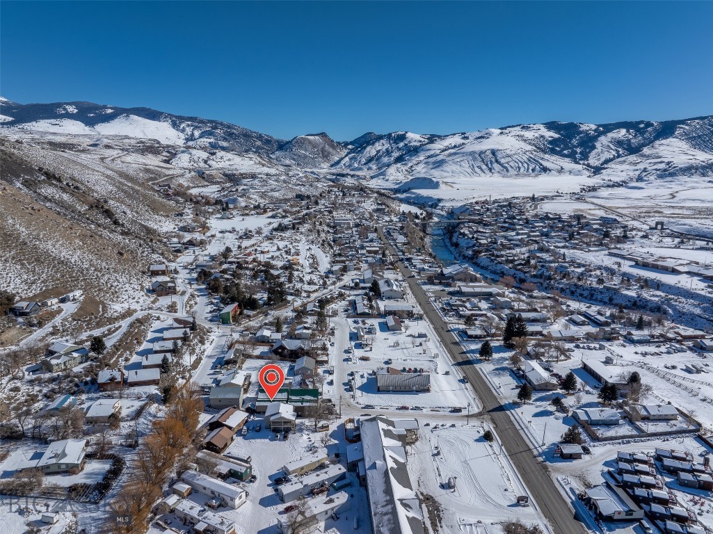 102 Travertine Street