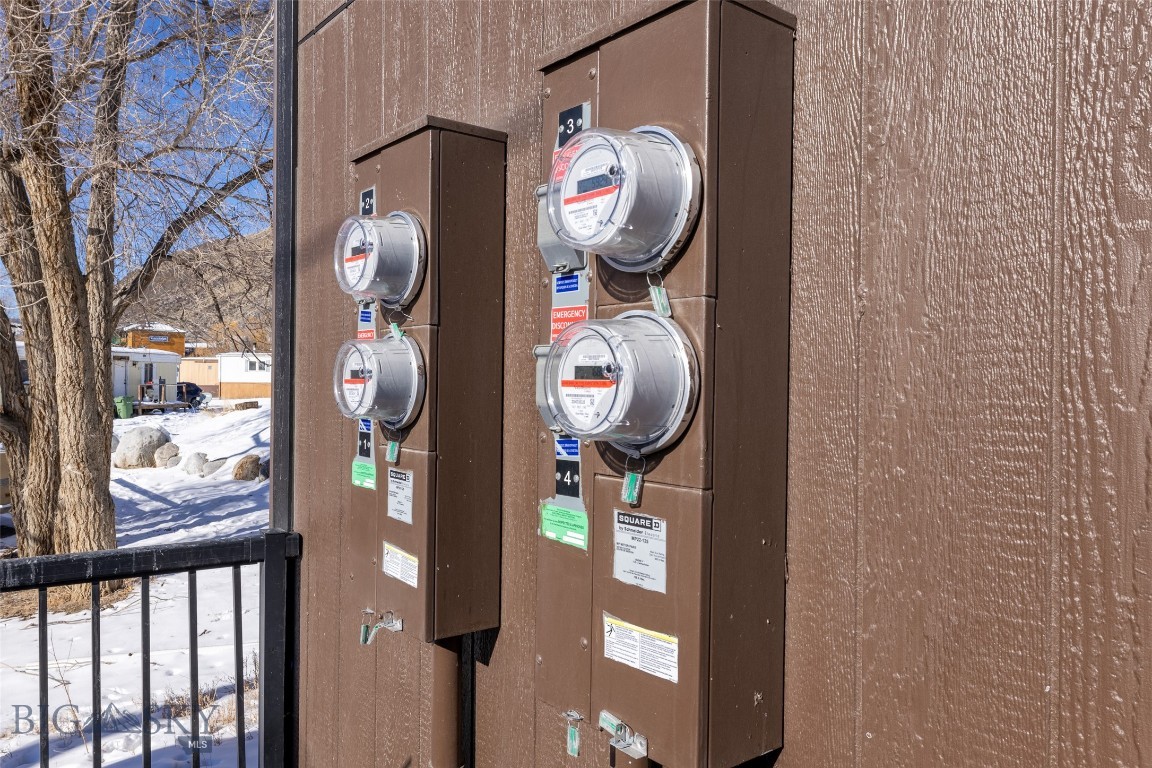 102 Travertine Street