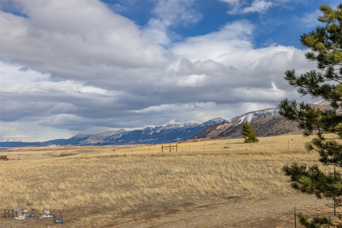 37 Bridger Meadow Lane