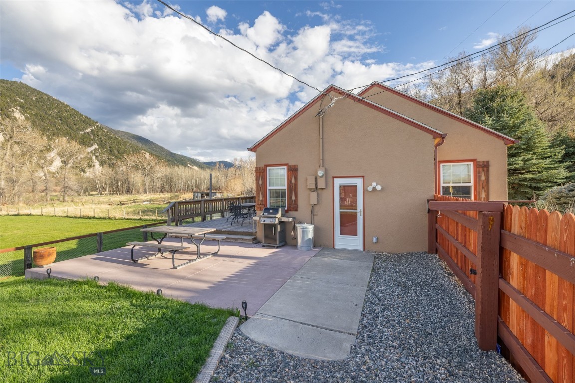 5116 US Highway 89 South S