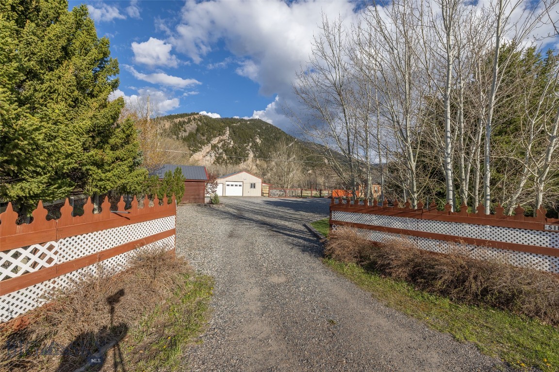5116 US Highway 89 South S