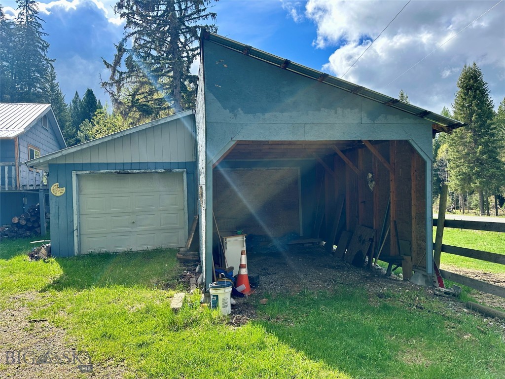 11687 Pinkham Creek