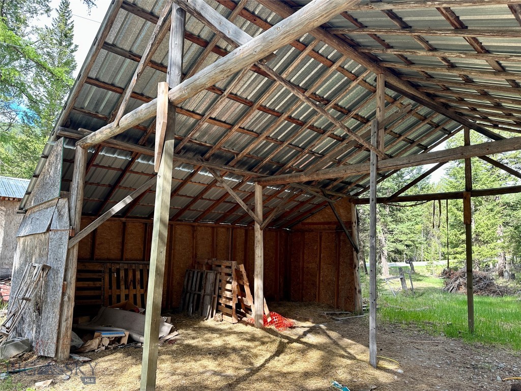 11687 Pinkham Creek