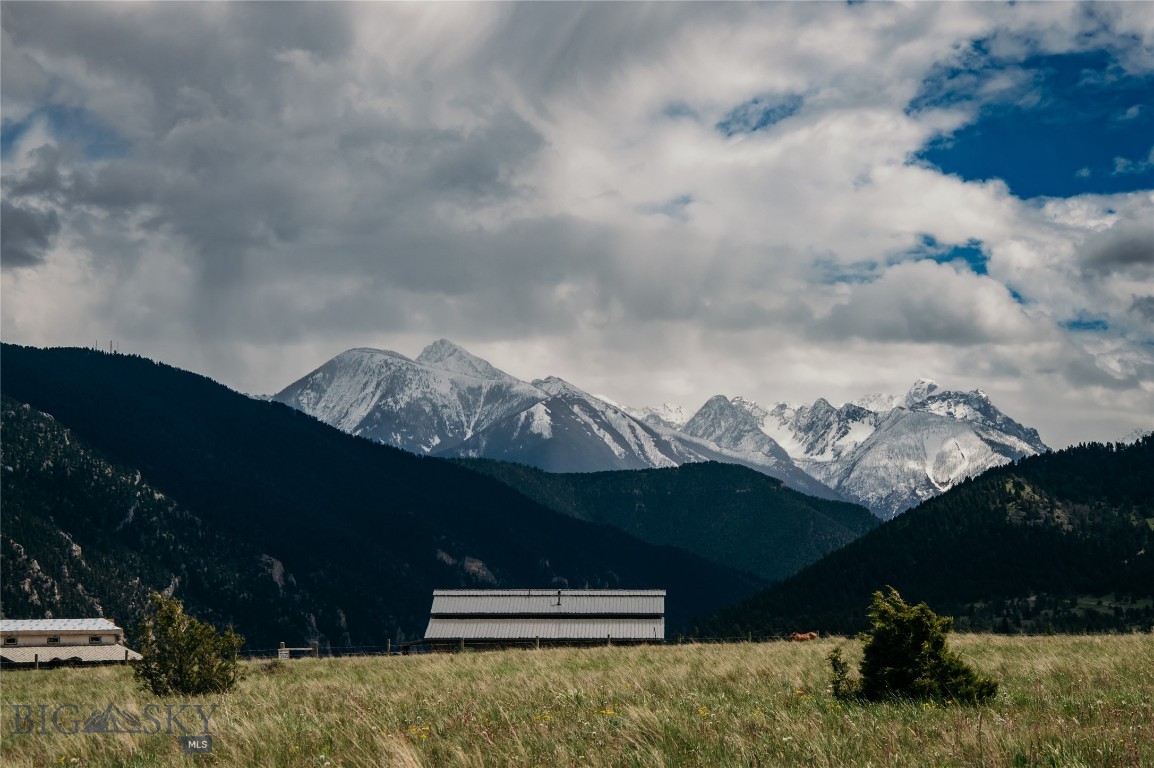 88 Buffalo Trail Road