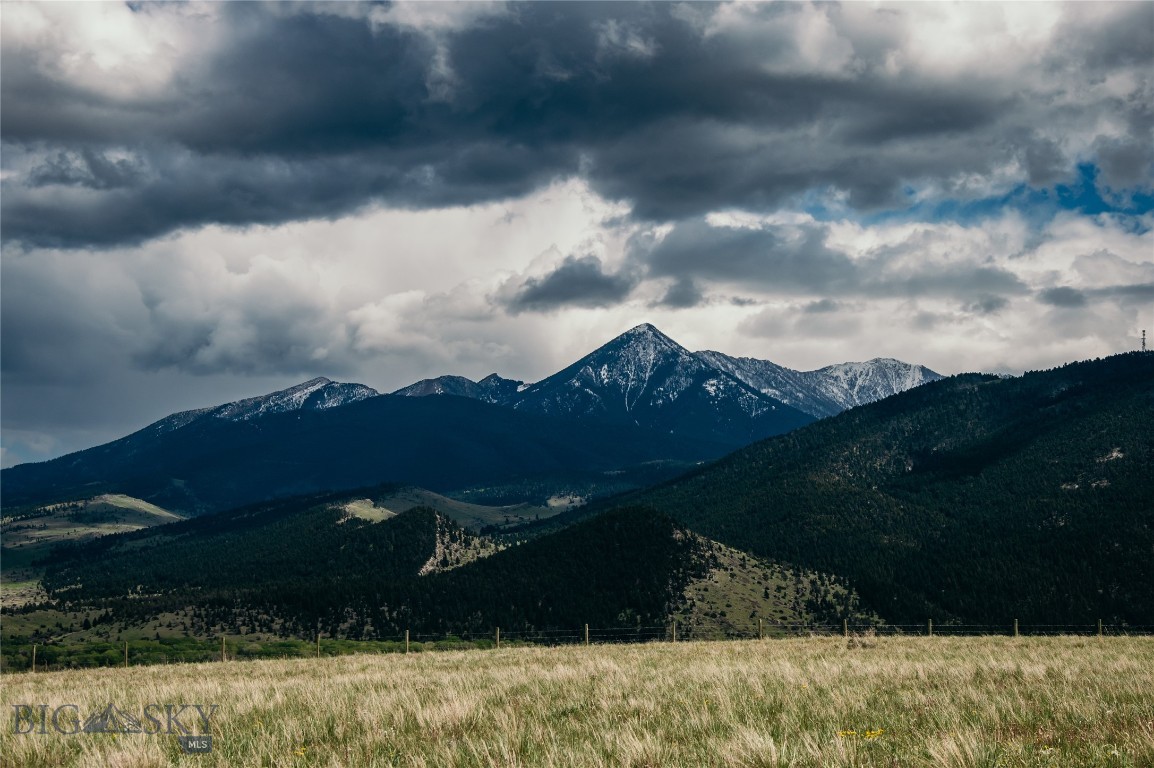 88 Buffalo Trail Road