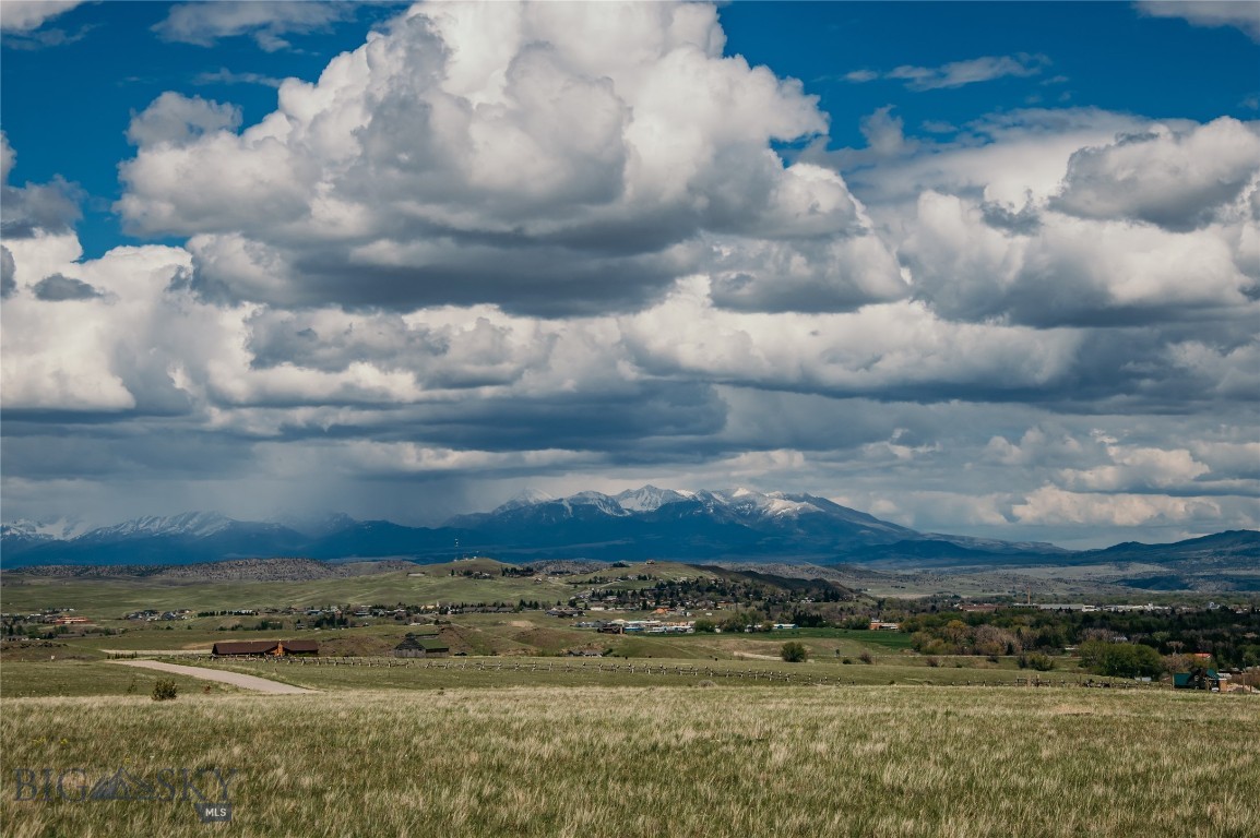 88 Buffalo Trail Road