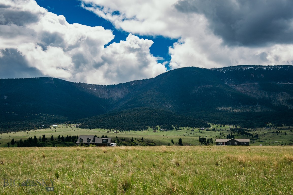 88 Buffalo Trail Road