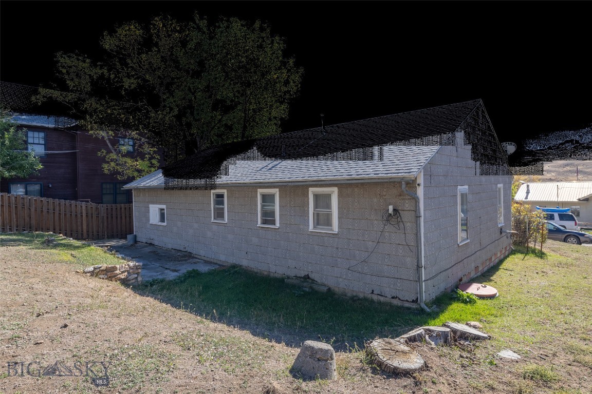 106 Travertine Street