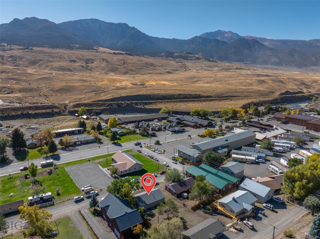 106 Travertine Street