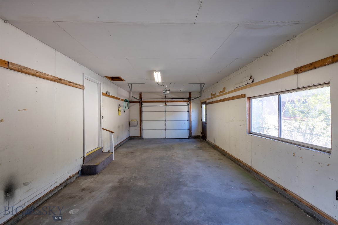 611 Meadowlark Street