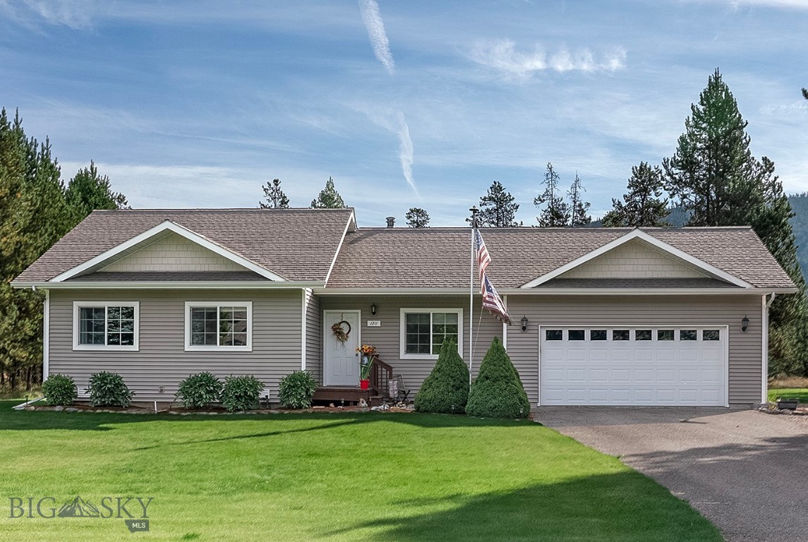1211 Homesteaders Way
