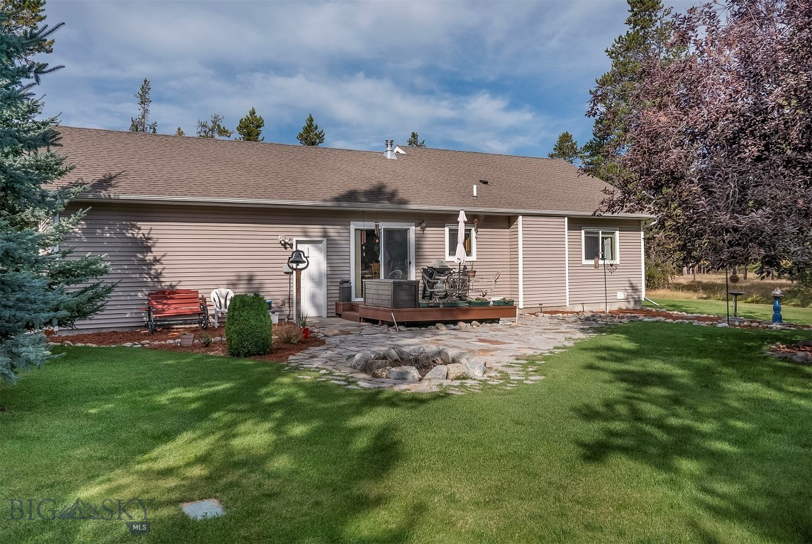 1211 Homesteaders Way