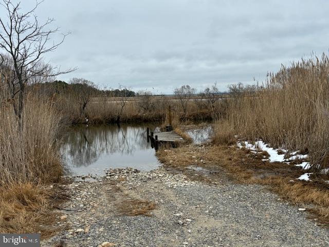 ELLIOTT ISLAND ROAD