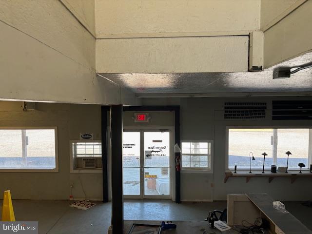 3447 OCEAN GATEWAY