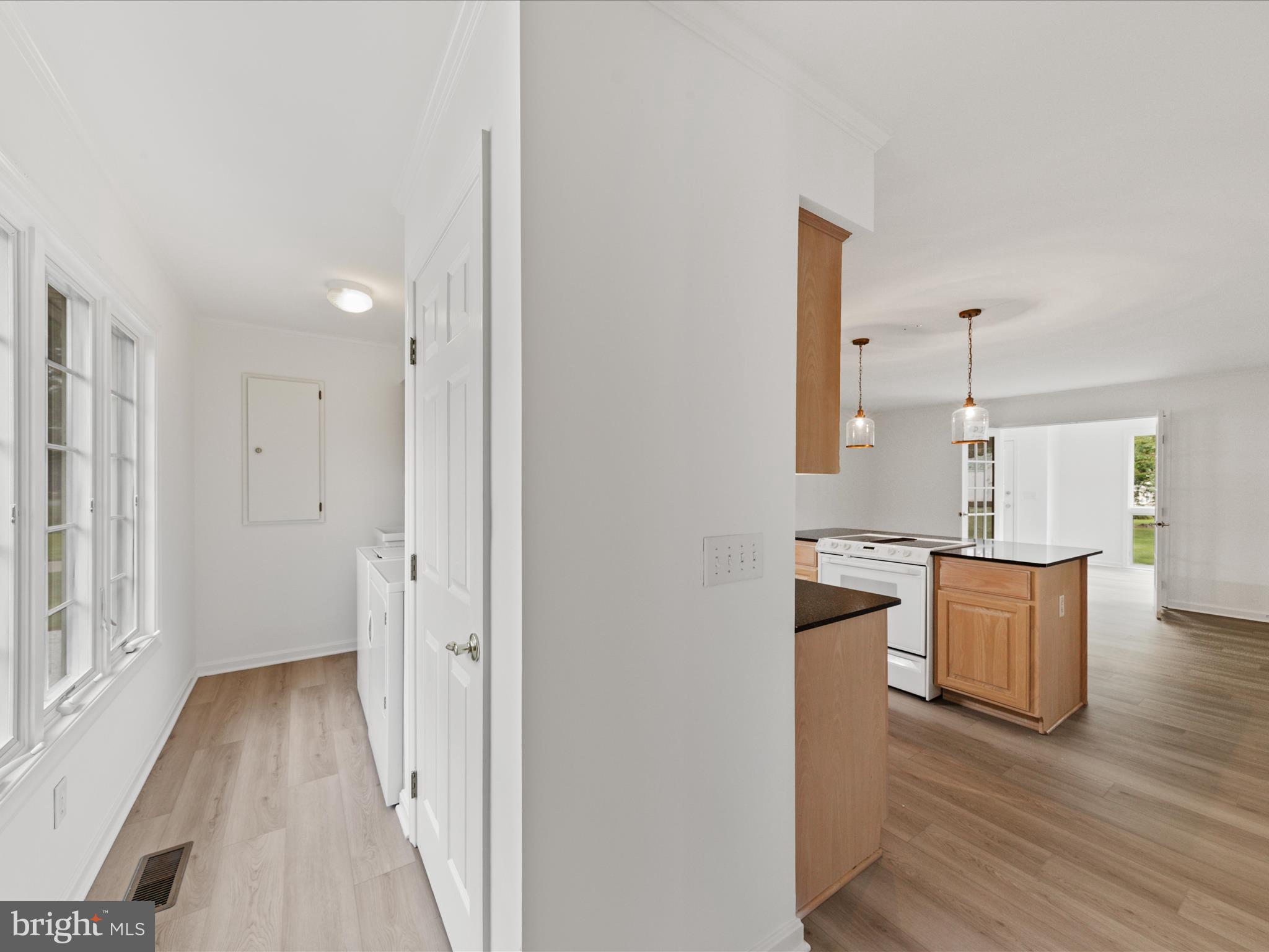 206 BAYVIEW AVENUE A