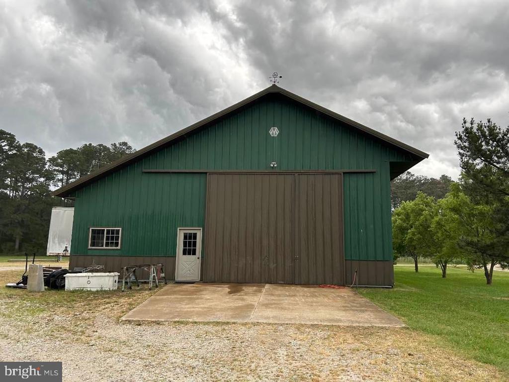 5550 CASSON NECK ROAD