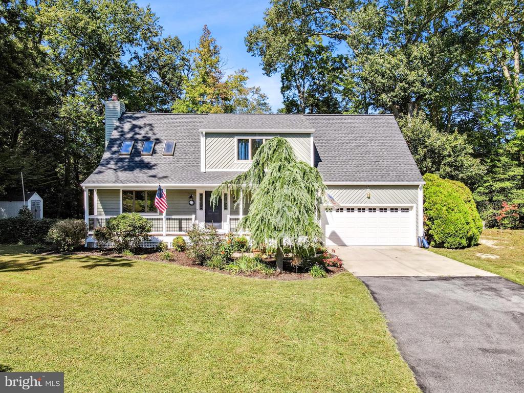 108 CARRIAGE LANE