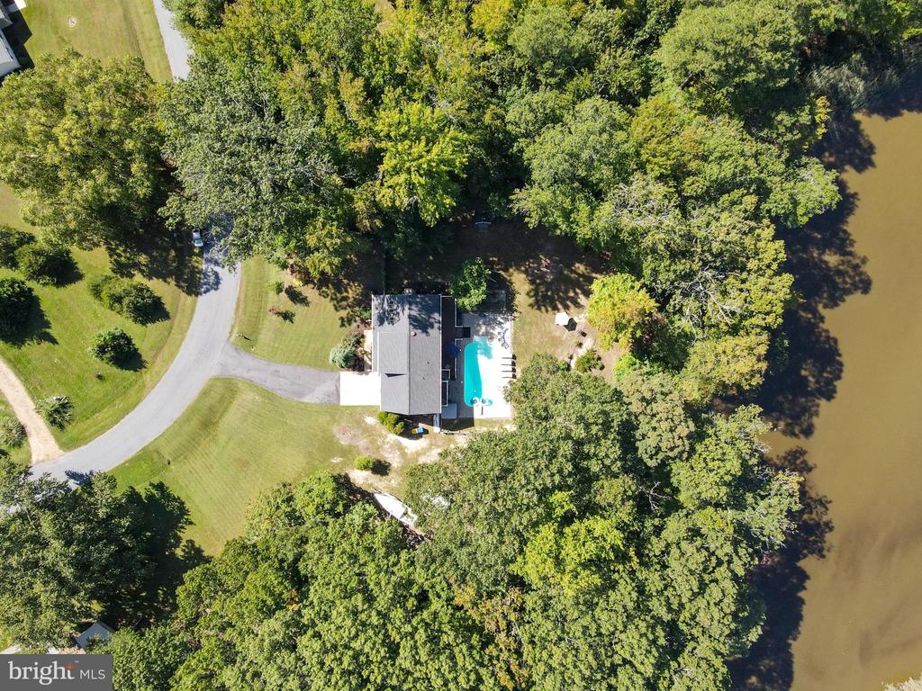 108 CARRIAGE LANE
