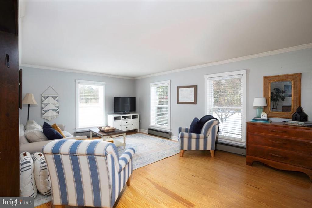 28985 SANDERSTOWN ROAD