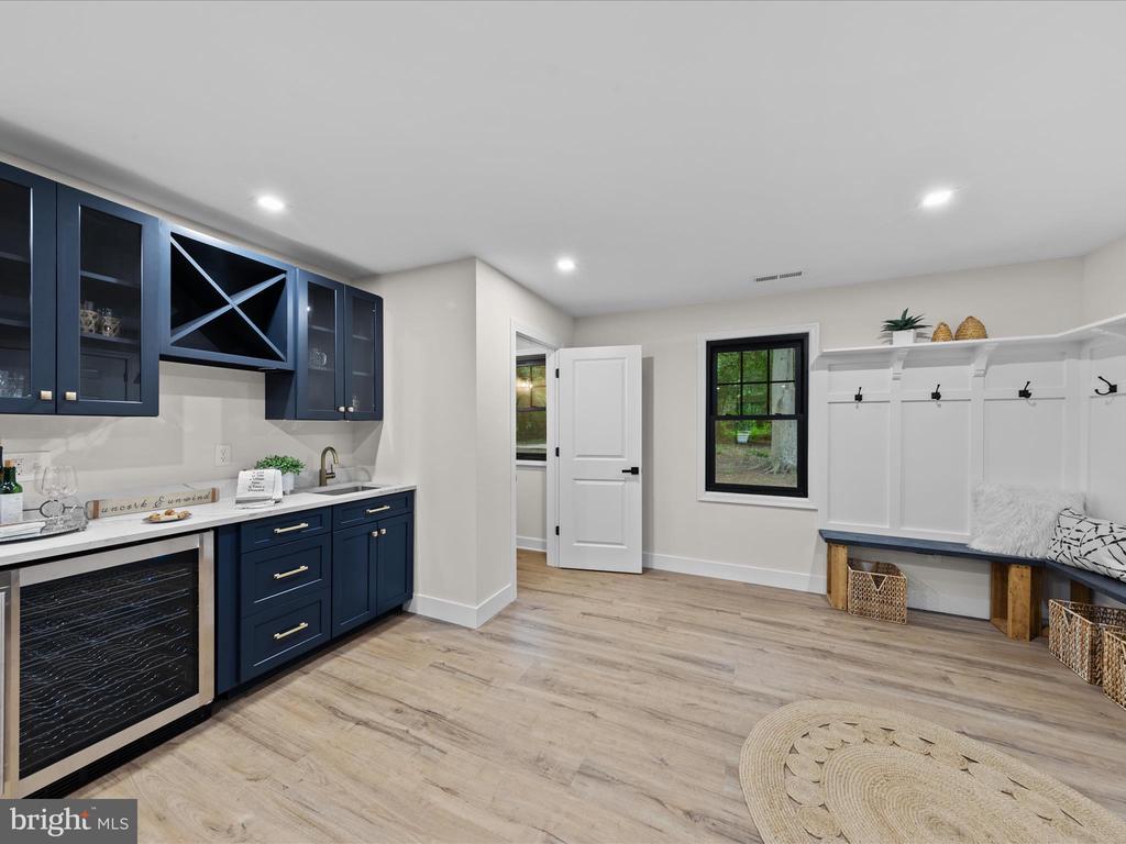 5161 OCEAN GATEWAY