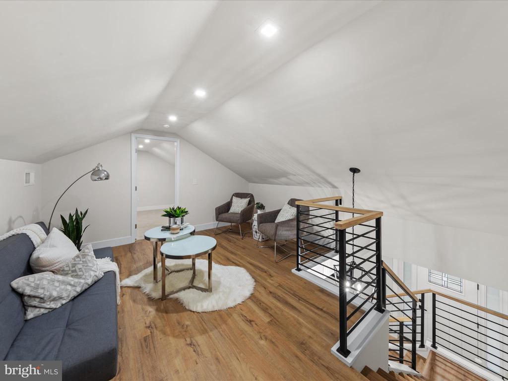 5161 OCEAN GATEWAY
