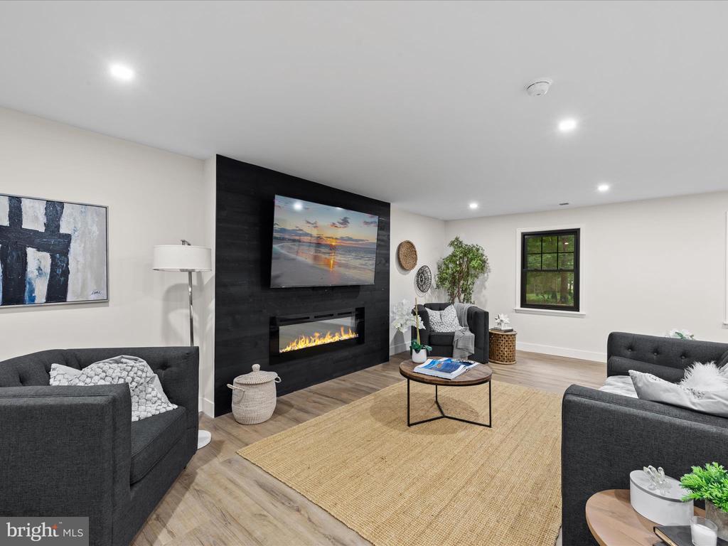 5161 OCEAN GATEWAY