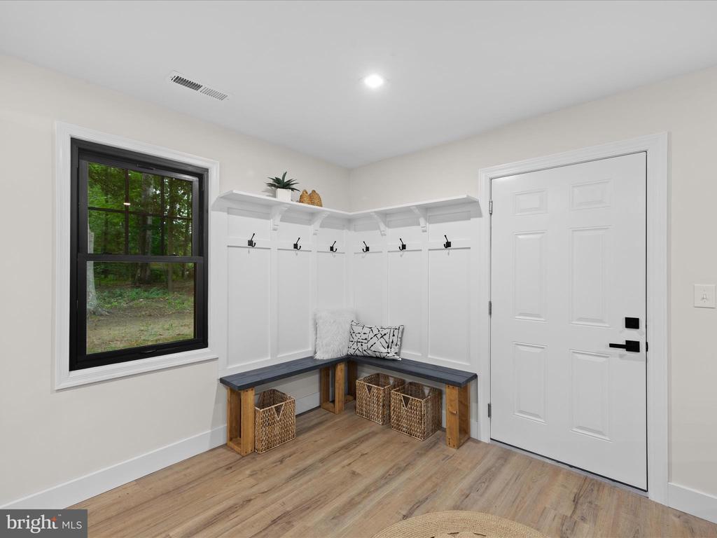 5161 OCEAN GATEWAY