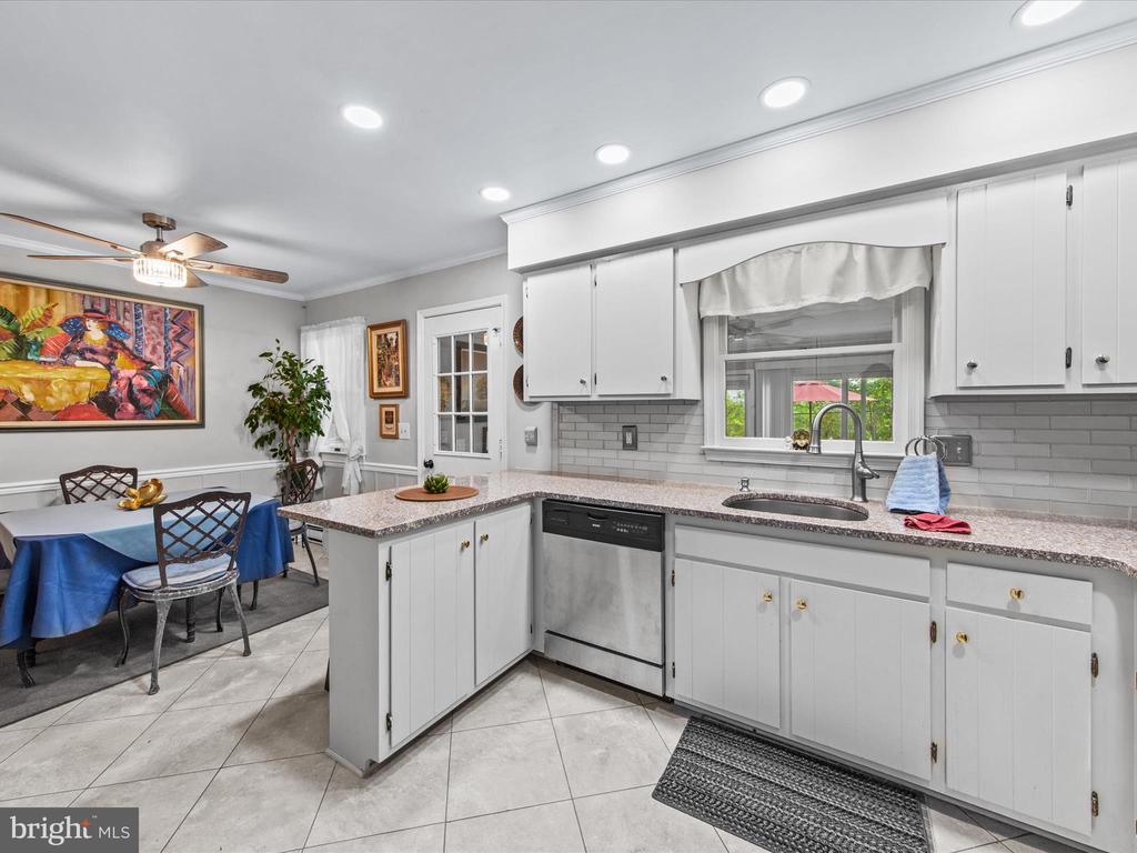 29179 PIN OAK WAY