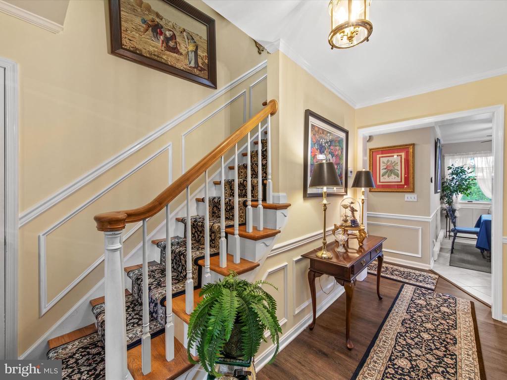 29179 PIN OAK WAY