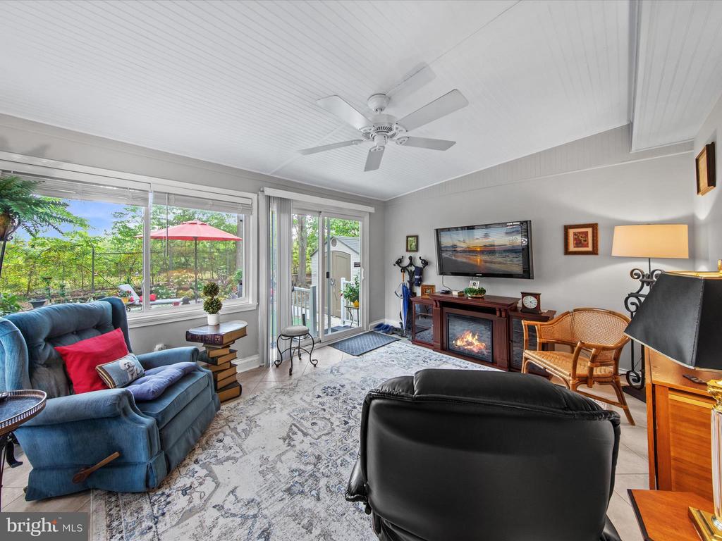 29179 PIN OAK WAY