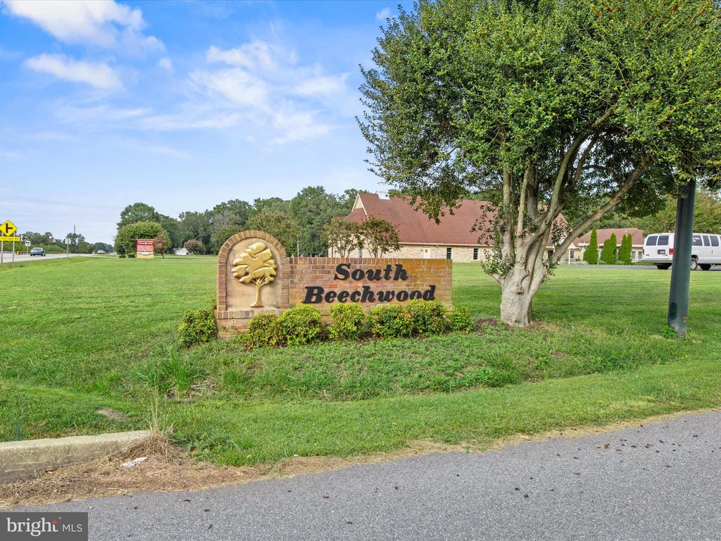 29179 PIN OAK WAY