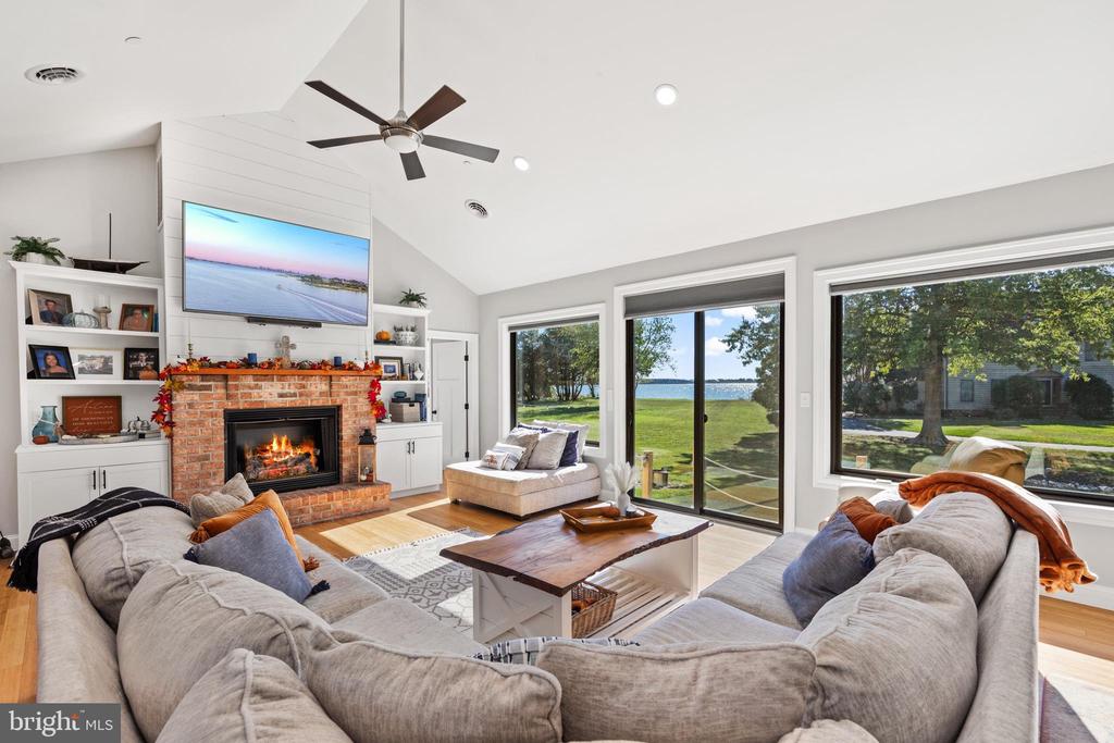 29629 FERRY POINT DRIVE