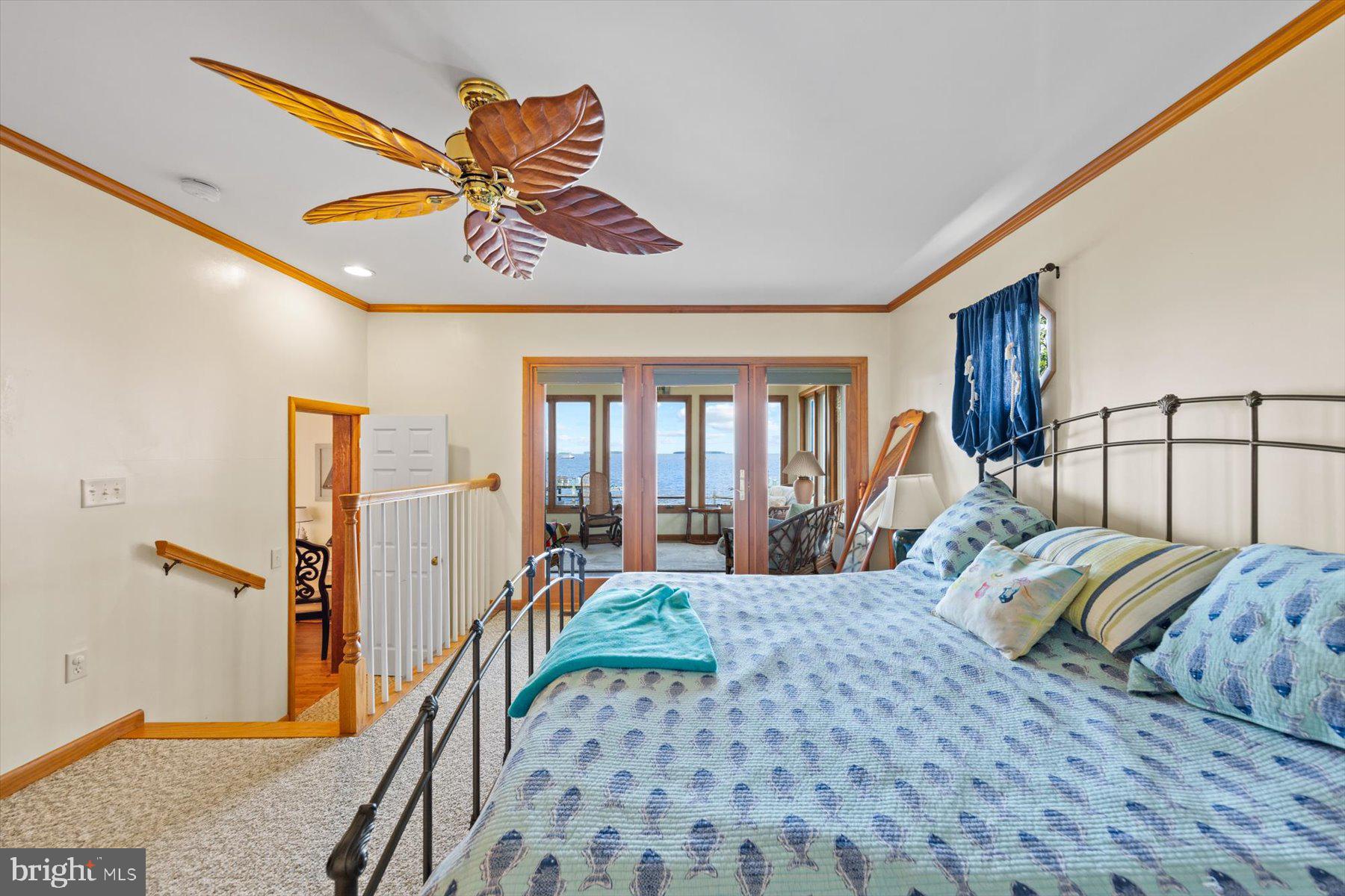 4458 SUNSET DRIVE