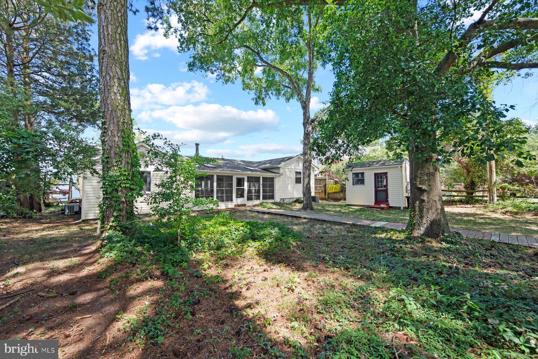 4458 SUNSET DRIVE