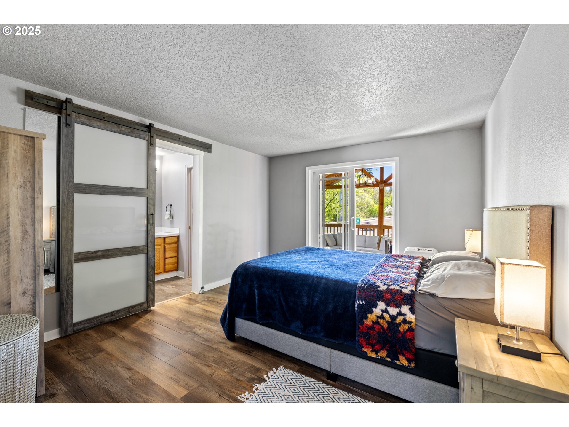 105 NE 49TH AVE