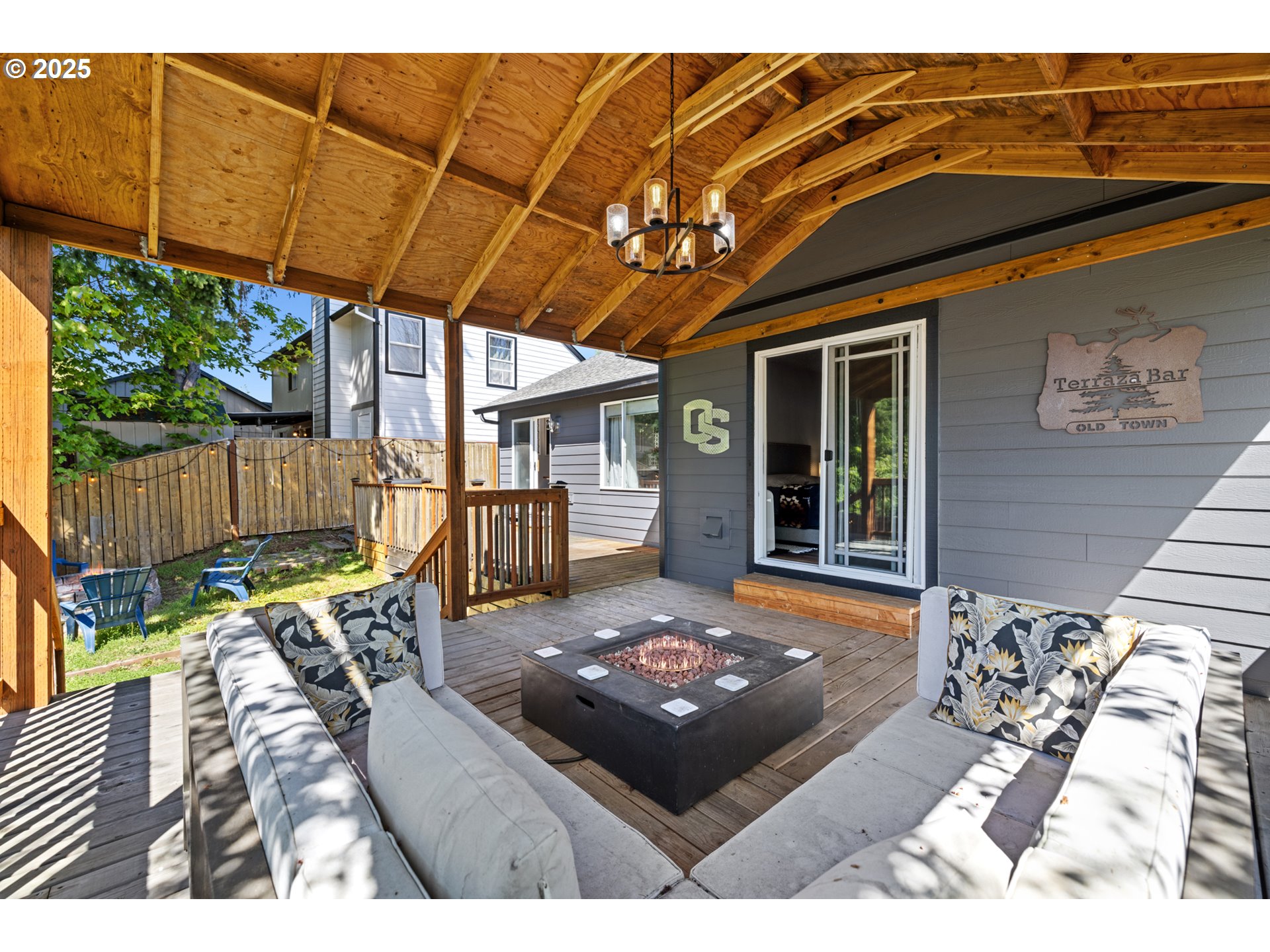 105 NE 49TH AVE