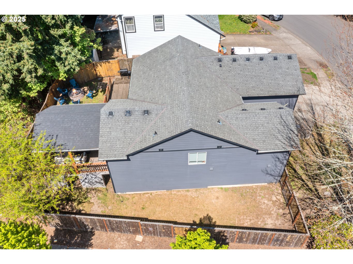 105 NE 49TH AVE