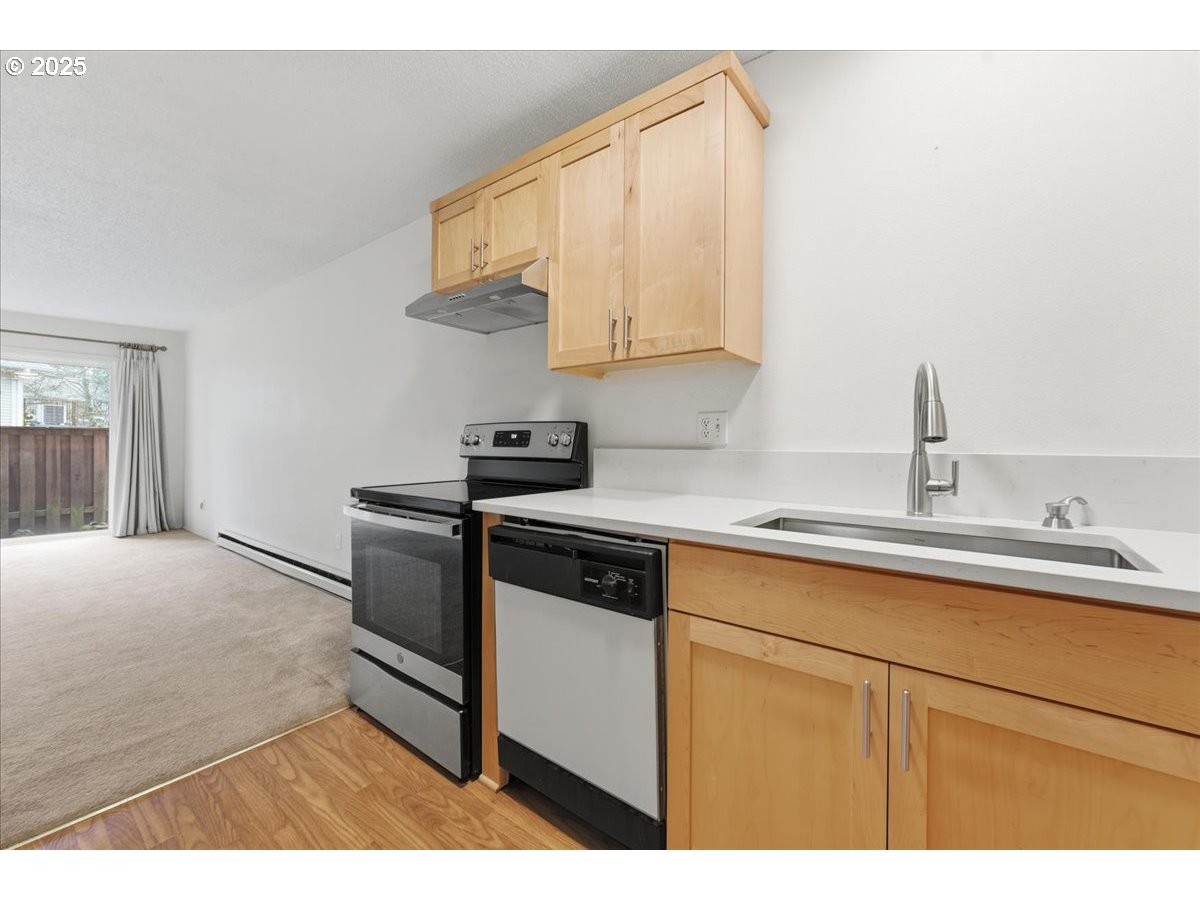 6835 SW CAPITOL HILL RD 30