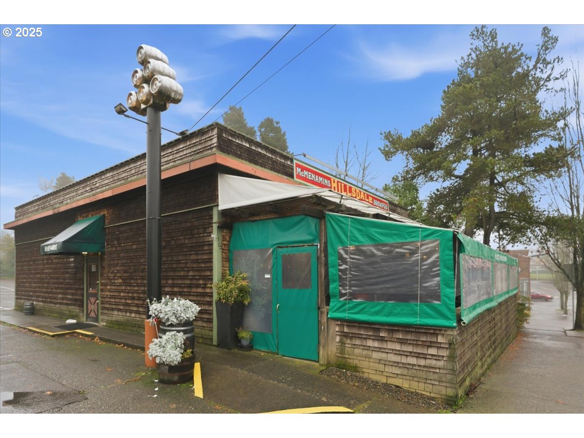 6835 SW CAPITOL HILL RD 30